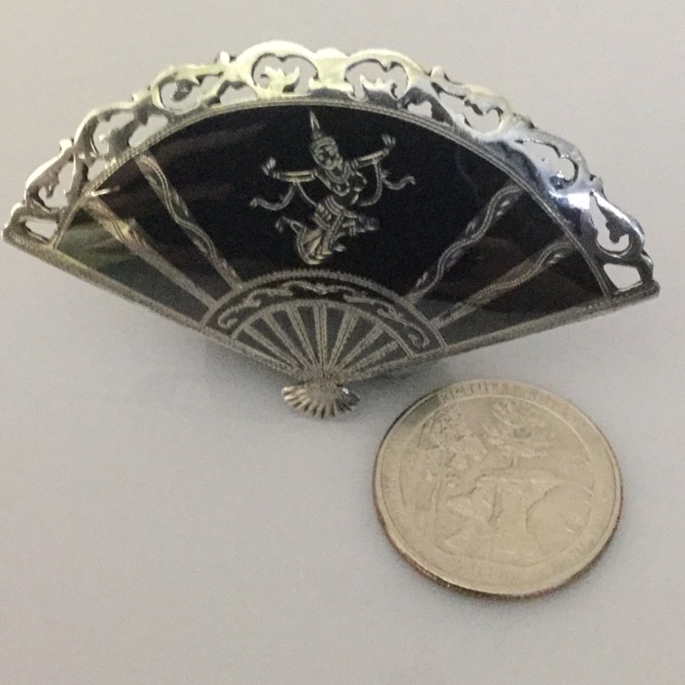 Vintage Handcrafted Siam Sterling Silver Brooch - Picture 6 of 12